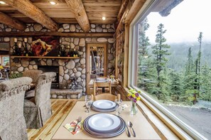 Dining - The Silver Lake Lodge (Idaho Springs)