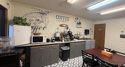 Clarion Hometown Inn