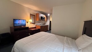 مكتب وستائر تعتيم ومكواة/لوح كي وواي فاي مجانًا