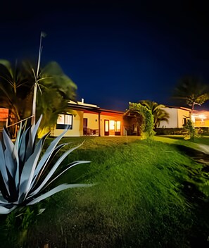 Exterior detail - Condomínio Paraíso de Maracajaú IV (Maxaranguape)