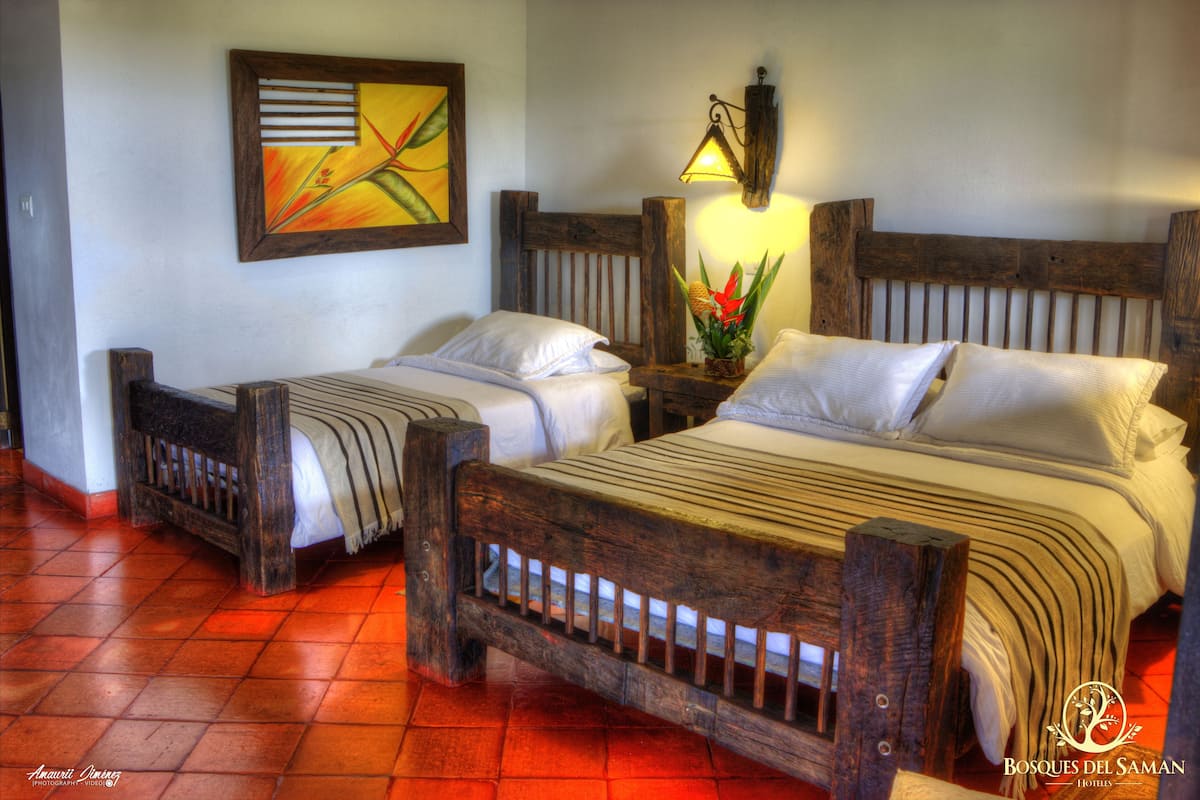 Superior Room | Bed sheets