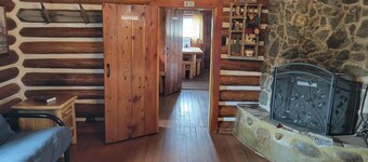 Chinook Cabins & RV Park