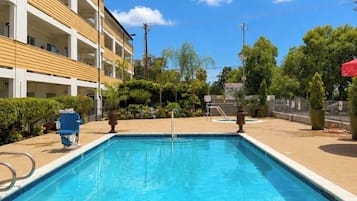 Piscina all'aperto