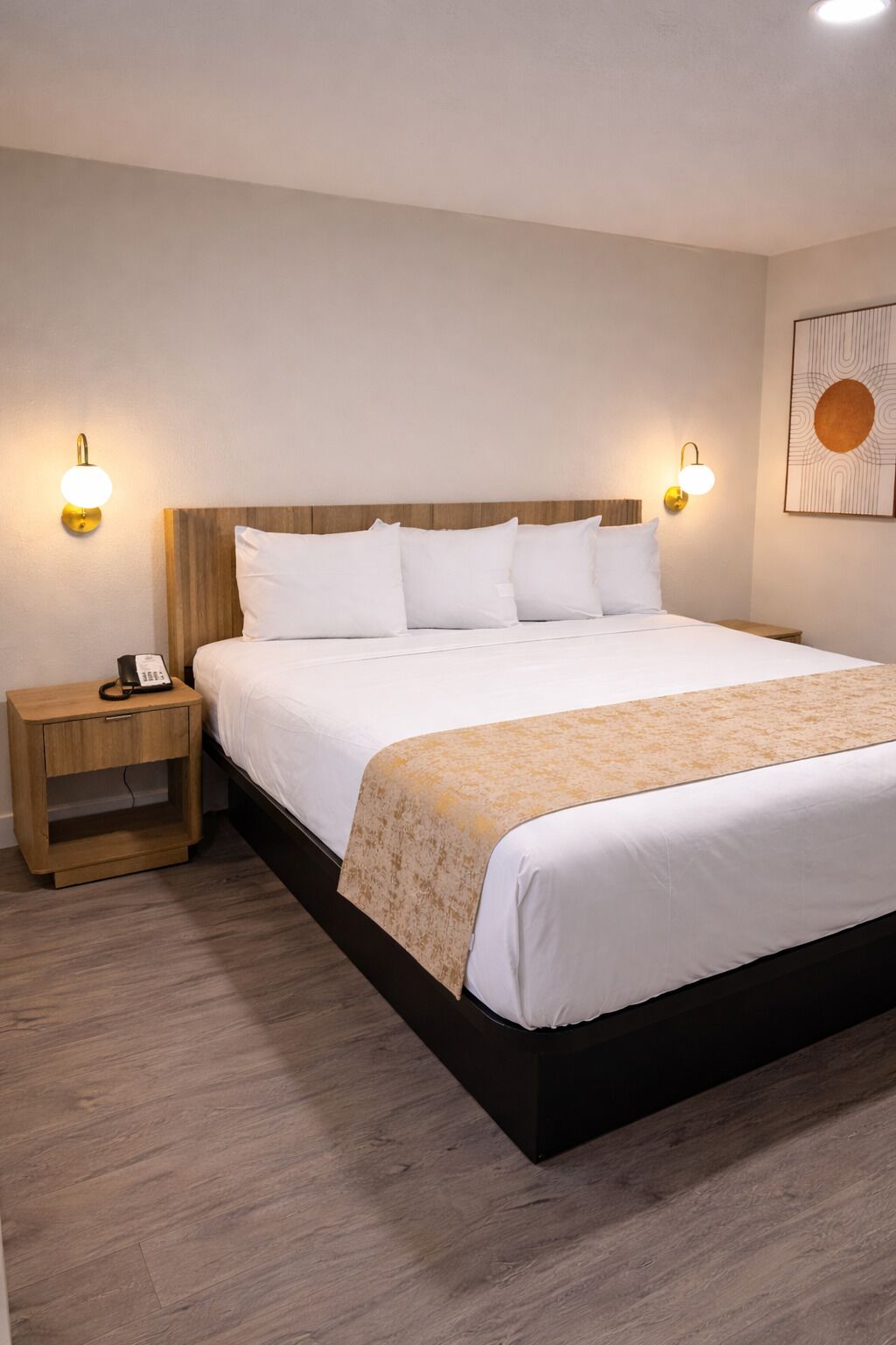 1 dormitorio, escritorio, tabla de planchar con plancha y wifi gratis