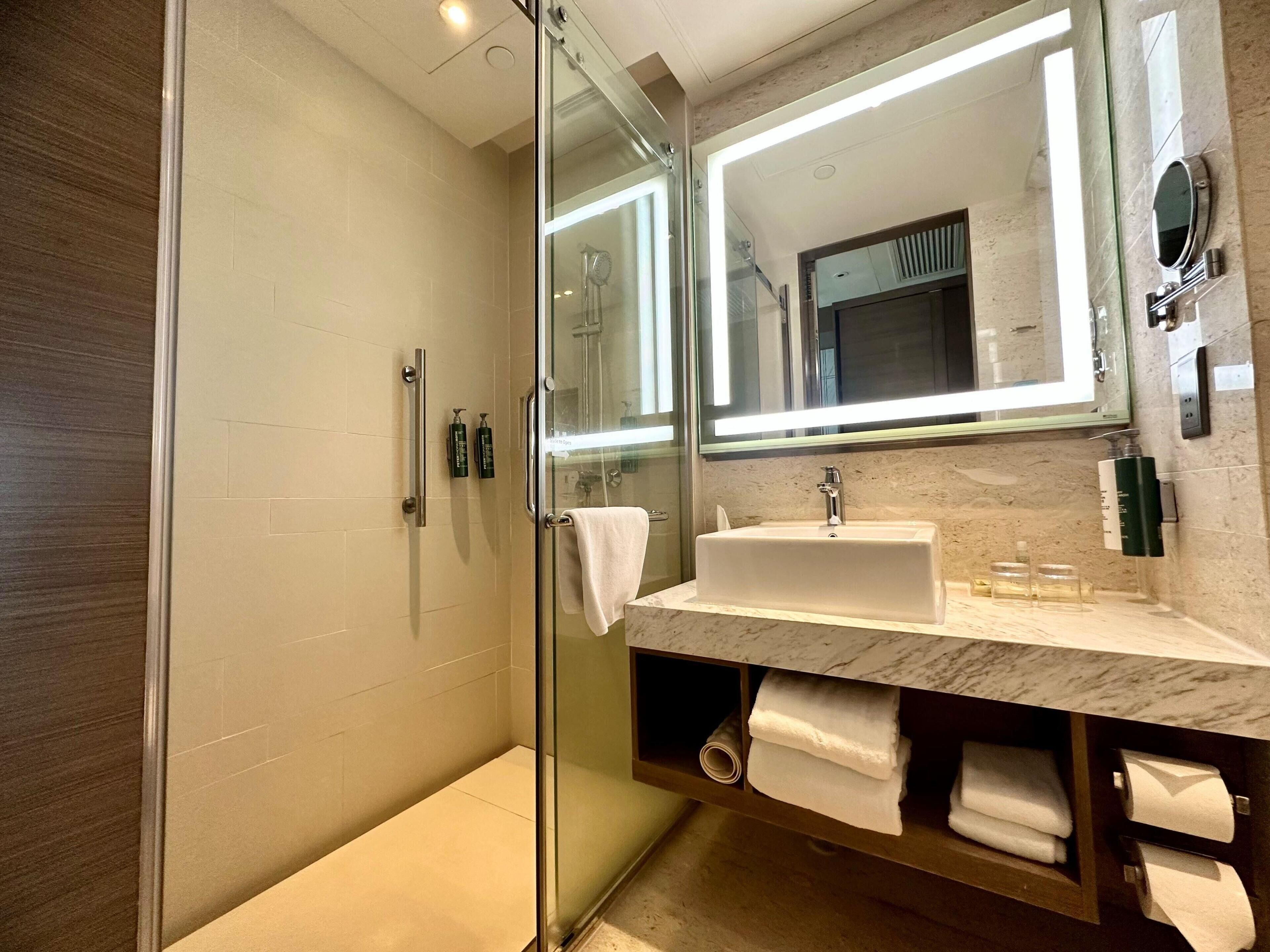 Minibar, in-room safe, desk, laptop workspace