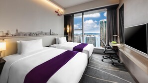 View from room - Hilton Garden Inn Hong Kong Mongkok (Kowloon)