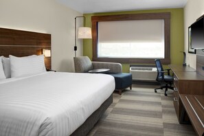 Premium bedding, in-room safe, desk, blackout drapes - Holiday Inn Express & Suites Houston NW - Cypress Grand Pky by IHG (Cypress)