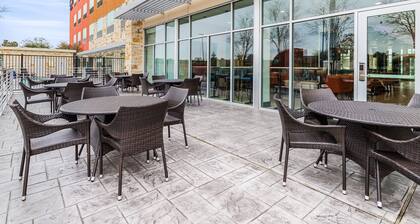Holiday Inn Express & Suites Houston NW - Cypress Grand Pky by IHG