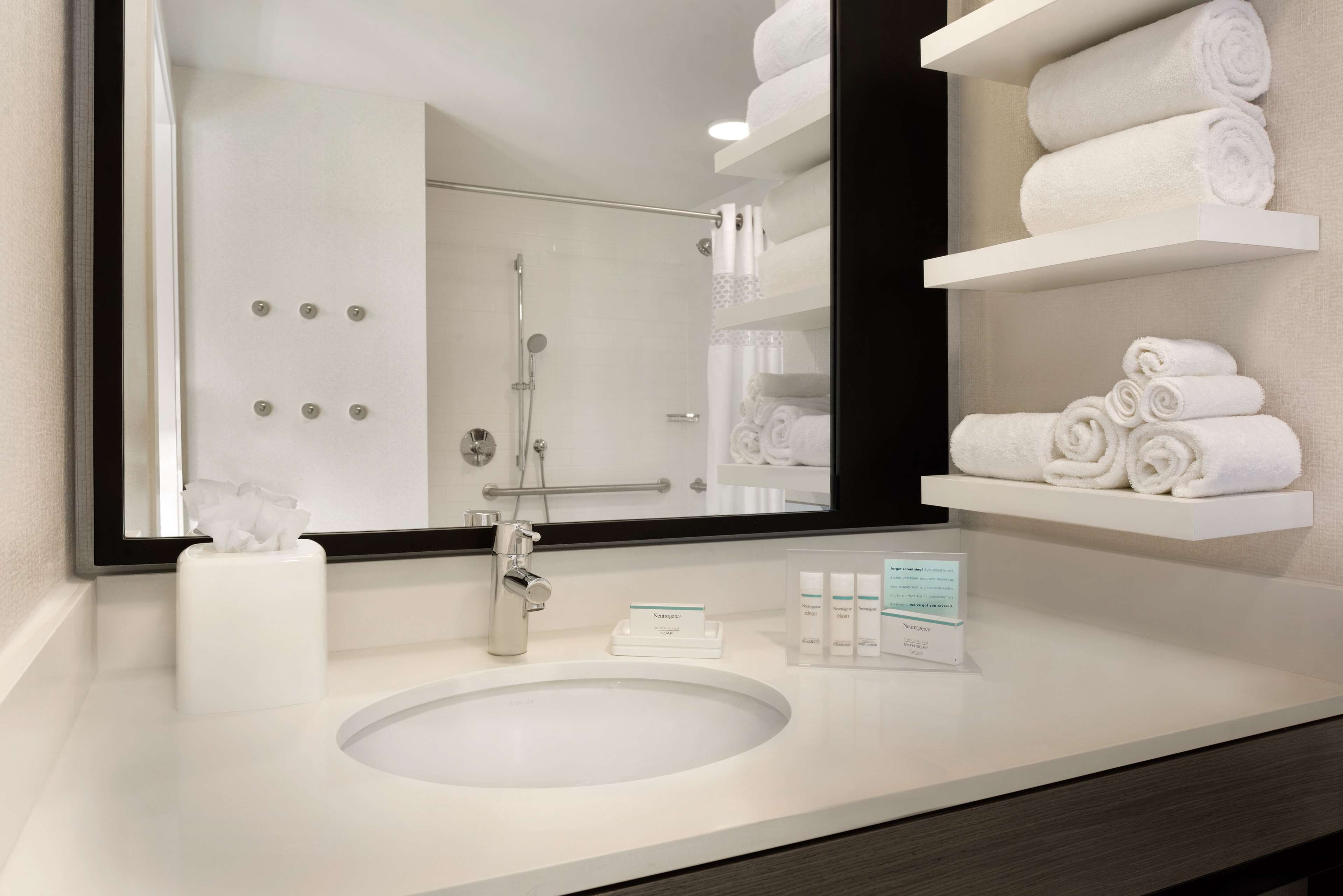 Photo - Hampton Inn Chicago West Loop Fulton Market Area