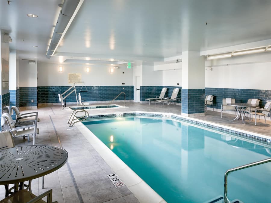 Piscine couverte
