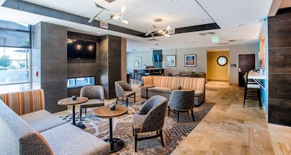 Staybridge Suites Denver Downtown by IHG