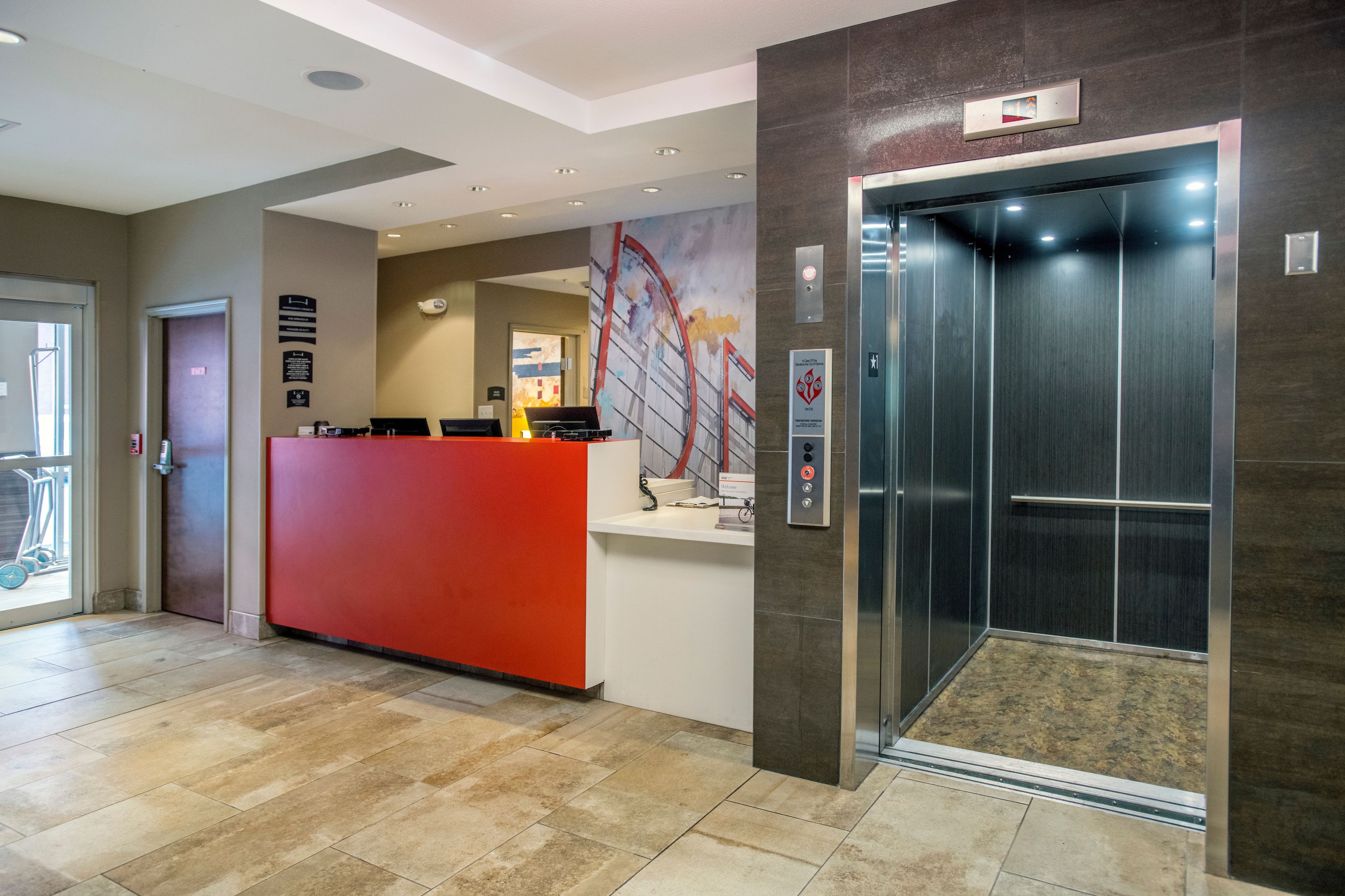 Photo - Staybridge Suites Denver Downtown by IHG