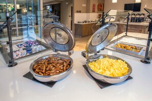 Desayuno buffet incluido todos los días