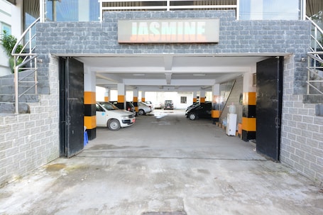 Free valet parking