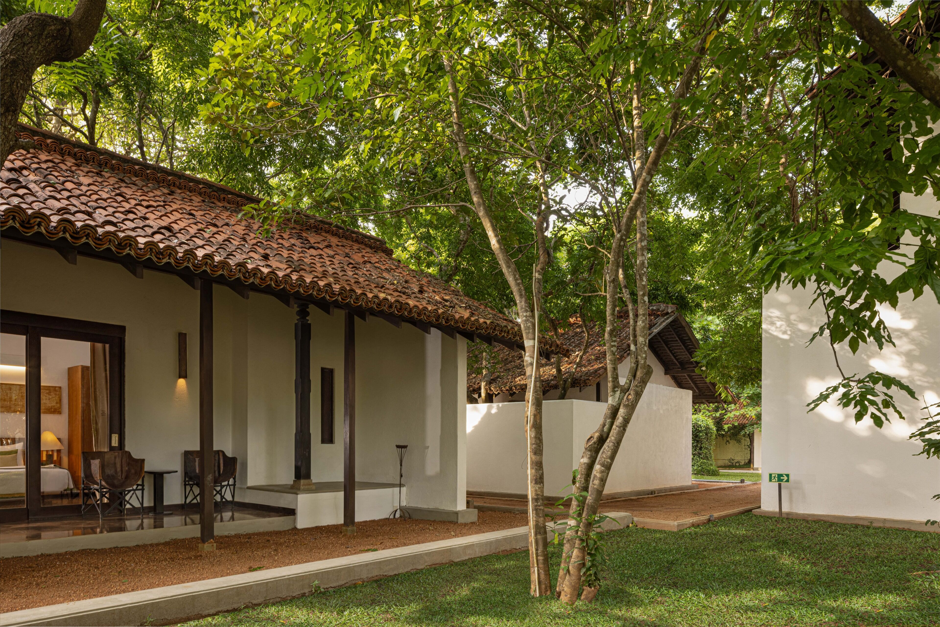 minibar, in-room safe, desk, laptop workspace