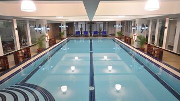 Indoor pool, outdoor pool