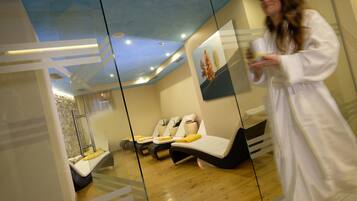 Sauna, Dampfbad, TĂŒrkisches Bad/Hamam