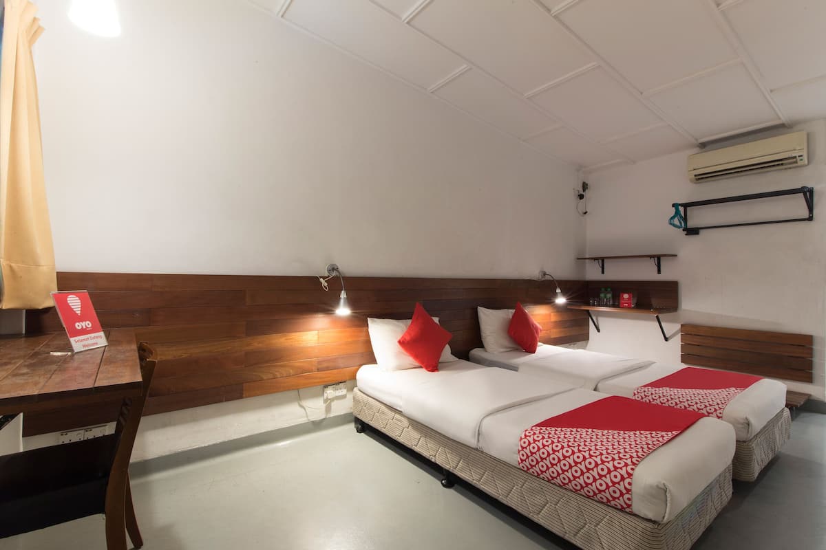 Kamar Ekonomi | Wi-Fi gratis dan seprai linen