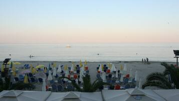 Quang cảnh ban công