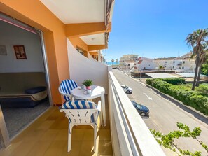 Studio | Terrace/patio - Apartamentos Voramar 3000 (Peniscola)