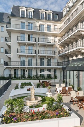 Terrace/patio - Villa Médicis Puteaux (Puteaux)