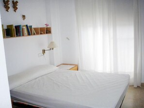 Departamento, 2 habitaciones, balcón