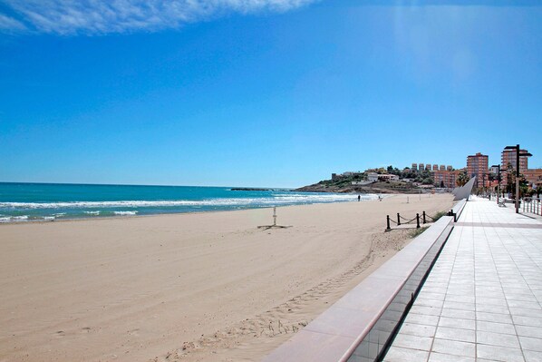 Strand