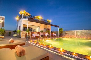 Outdoor pool - Ry's Lotus Resort d'Angkor (Siem Reap)