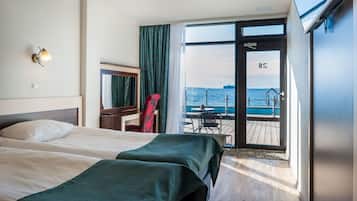Family Room, Sea View | In-room safe, desk, free WiFi, bed sheets