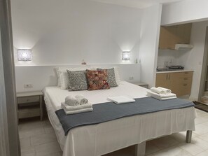 豪華客房, 1 張標準雙人床 | 免費 Wi-Fi、床單