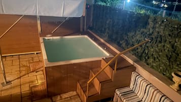 Kamar Deluks, 1 Tempat Tidur Double | Bathtub spa pribadi
