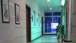 Unclassified image, 3 of 8, button - Hotel One Gujrat (Gujrat)