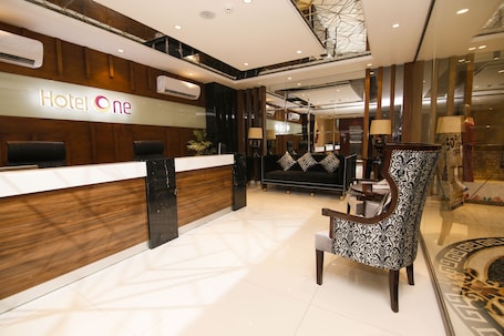 Reception. Hotel One Rahim Yar Khan Club Road