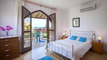 Villa, 3 Bedrooms, Sea View | 3 bedrooms, iron/ironing board, free cribs/infant beds, rollaway beds