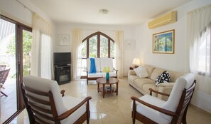 Villa, 3 Bedrooms, Sea View | Living room | Flat-screen TV, DVD player