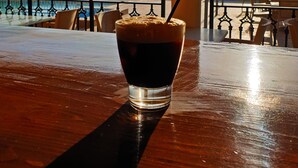 カフェ