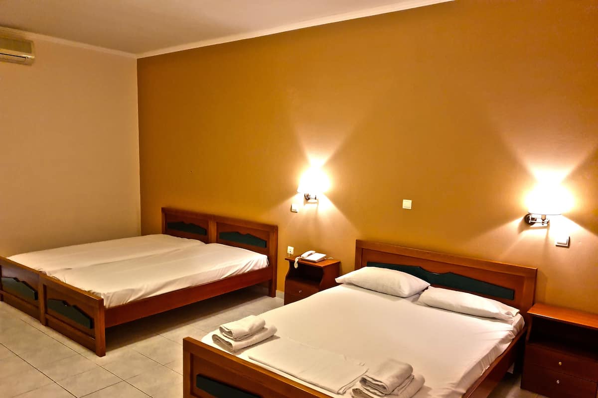 Studio, Balcony, Pool View | 1 bedroom, in-room safe, desk, laptop workspace