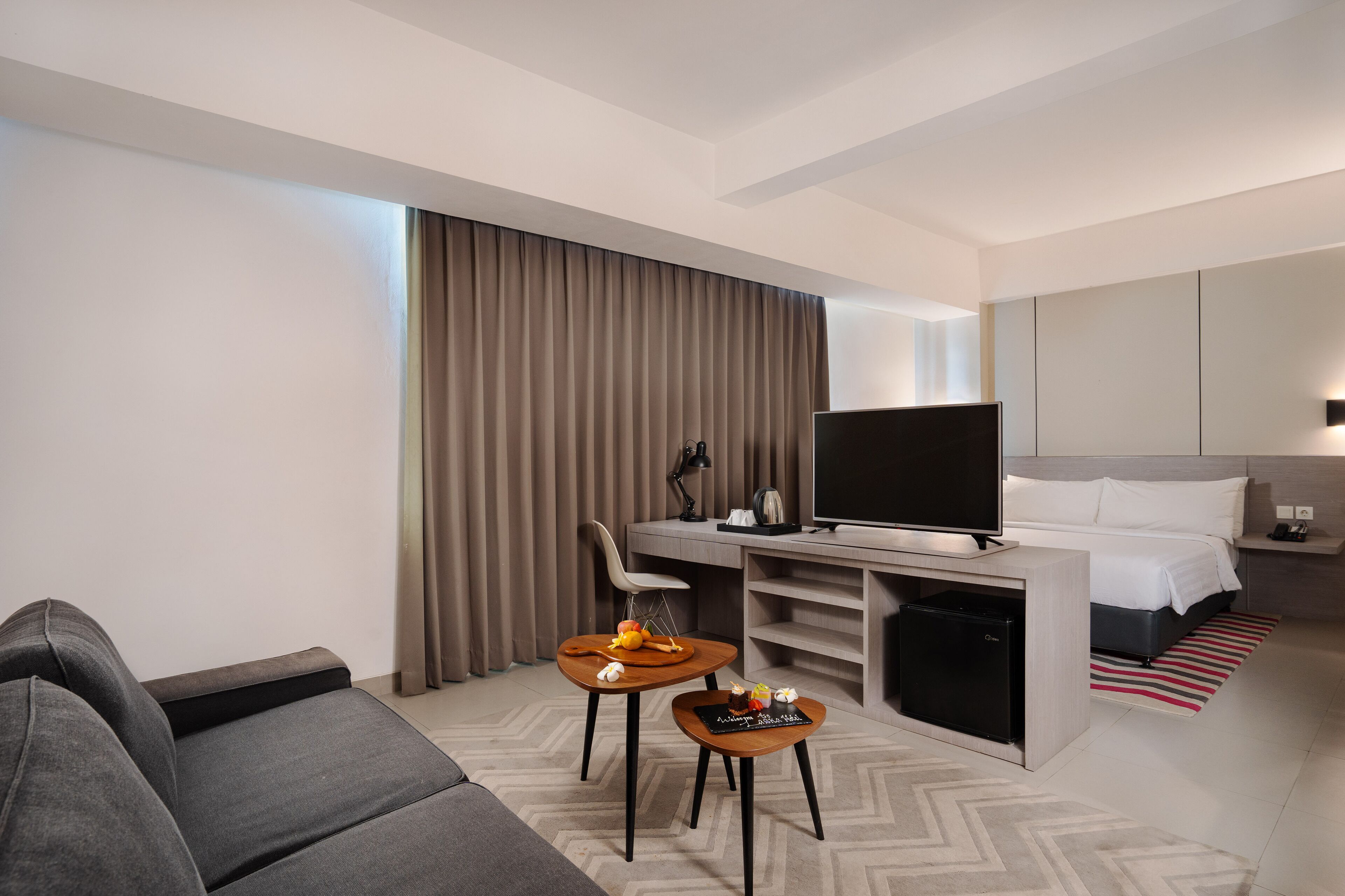 minibar, in-room safe, desk, blackout curtains