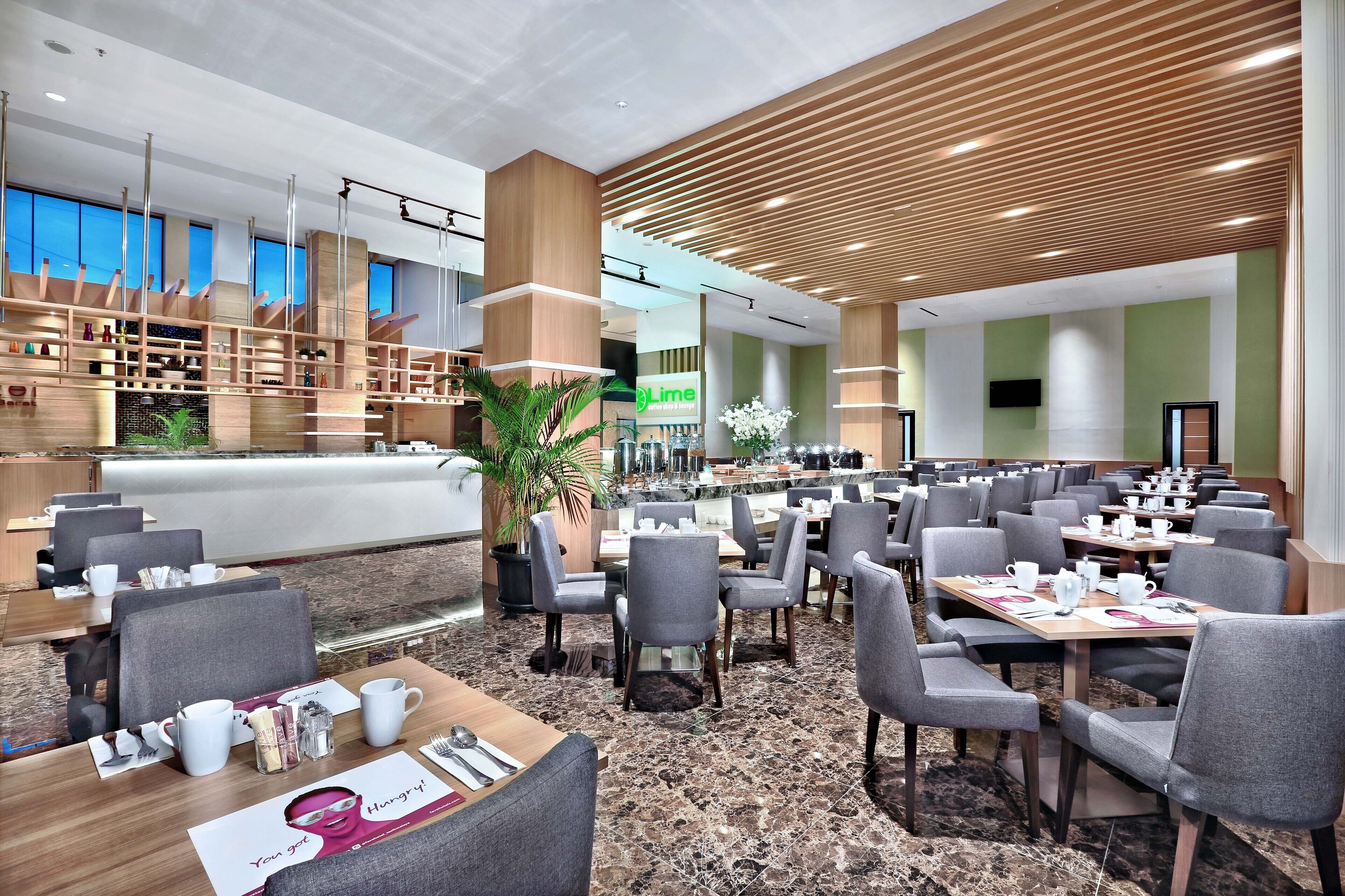 breakfast (idr 65000 per person)