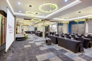 สถานที่จัดงานประชุม