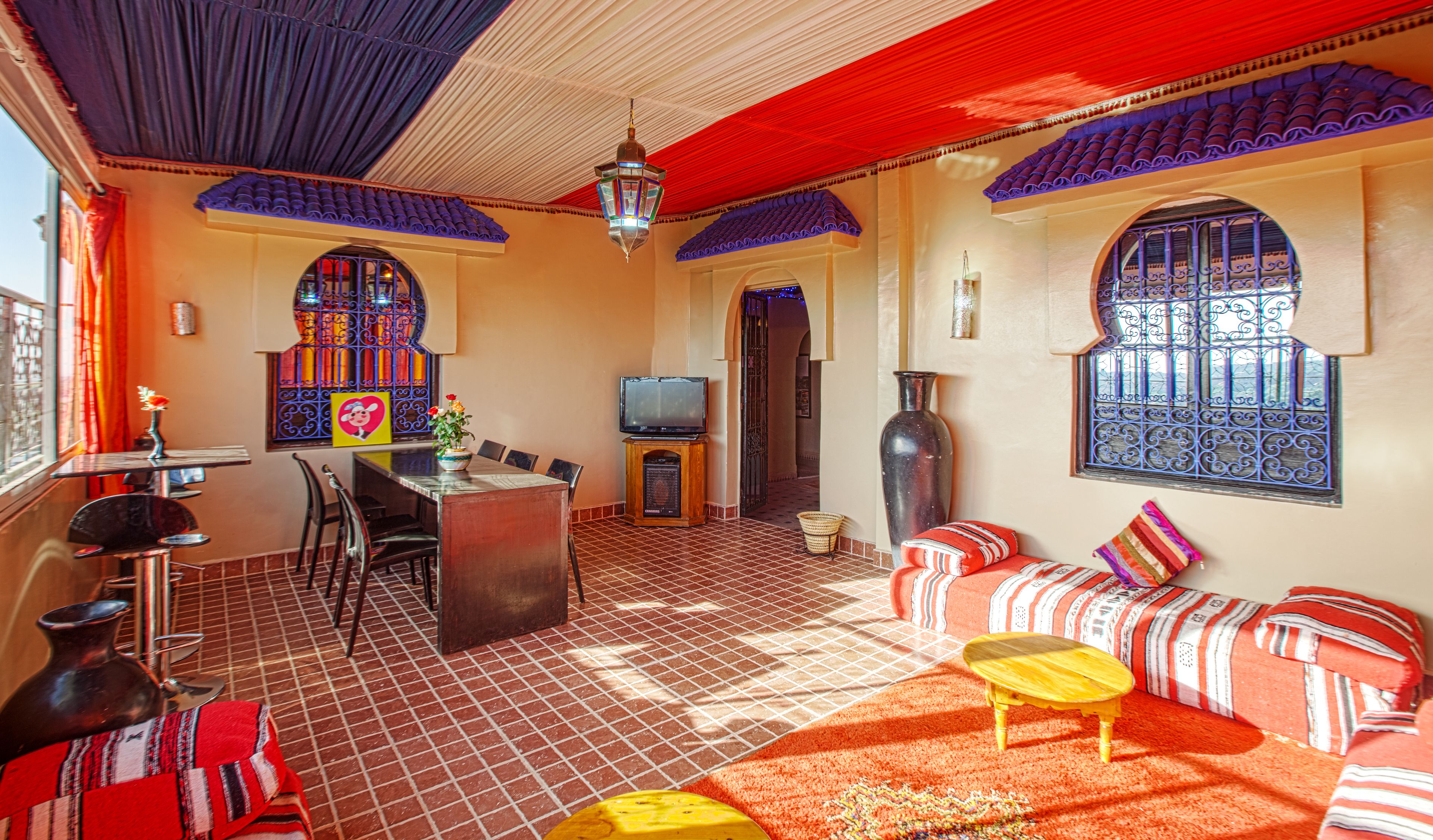 Pemandangan dari hartanah