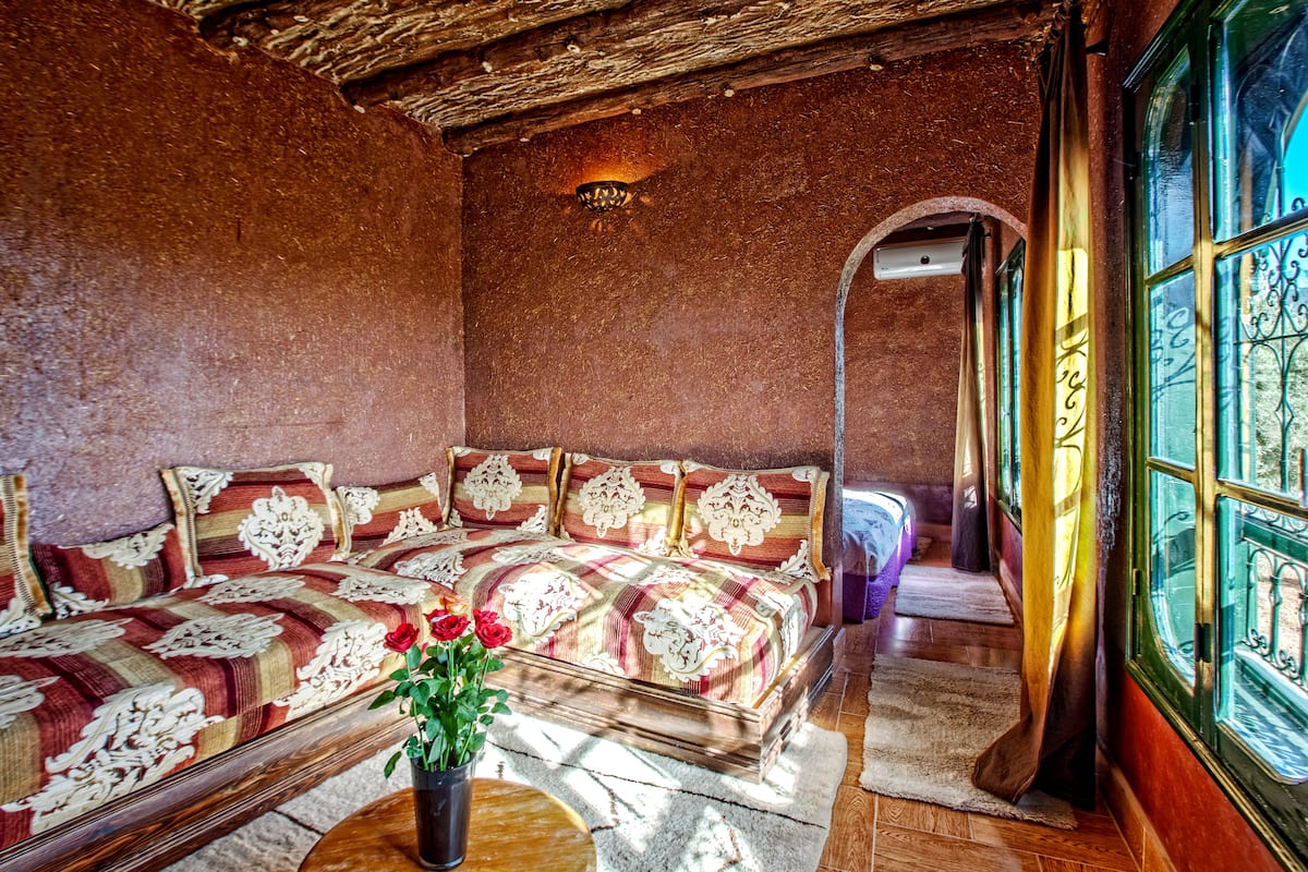 Junior Suite, 2 Bedrooms | Premium bedding, minibar, in-room safe, individually decorated
