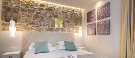 Standard Double or Twin Room (101) | Premium bedding, memory foam beds, minibar, in-room safe