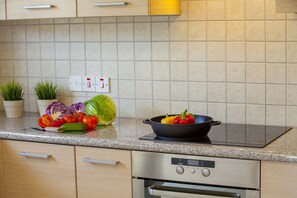 Villa, 3 Bedrooms | Private kitchen - Protaras Villa Posidonas (Paralimni)