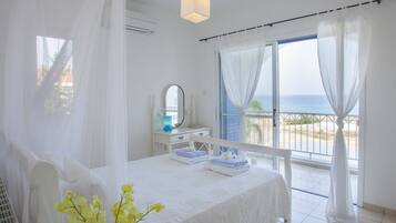 Huvila, 4 makuuhuonetta | 4 makuuhuonetta, työpöytä, silitysrauta/-lauta, lisävuoteet