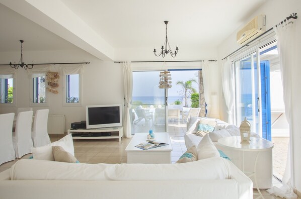 Villa, 4 Schlafzimmer | Wohnzimmer