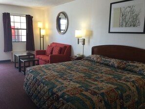 Desk, iron/ironing board, free WiFi, wheelchair access