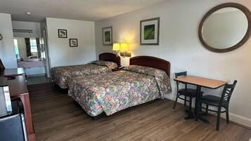 Chambre, 2 lits doubles, fumeur | Accès au Wi-Fi (inclus), literie fournie