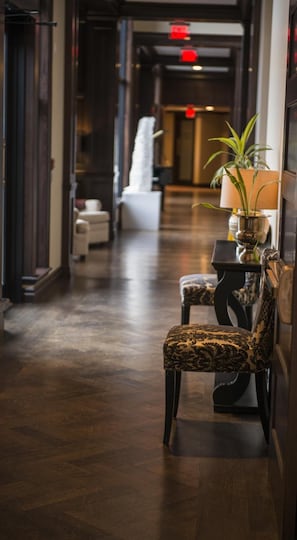 Interior - The Bruce Hotel (Stratford)