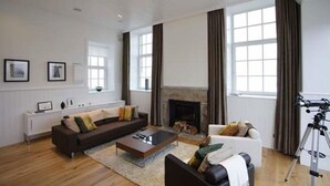 Living room - The Old School House (Drumkeeran)